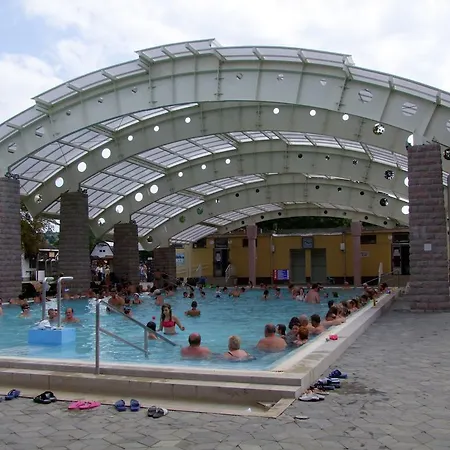 Holiday home Rajna Vendeghaz