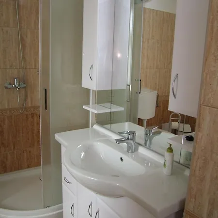 Holiday home Rajna Vendeghaz *