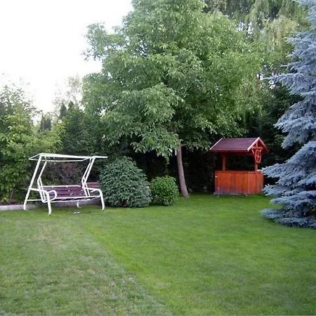 Rajna Vendeghaz Holiday home *